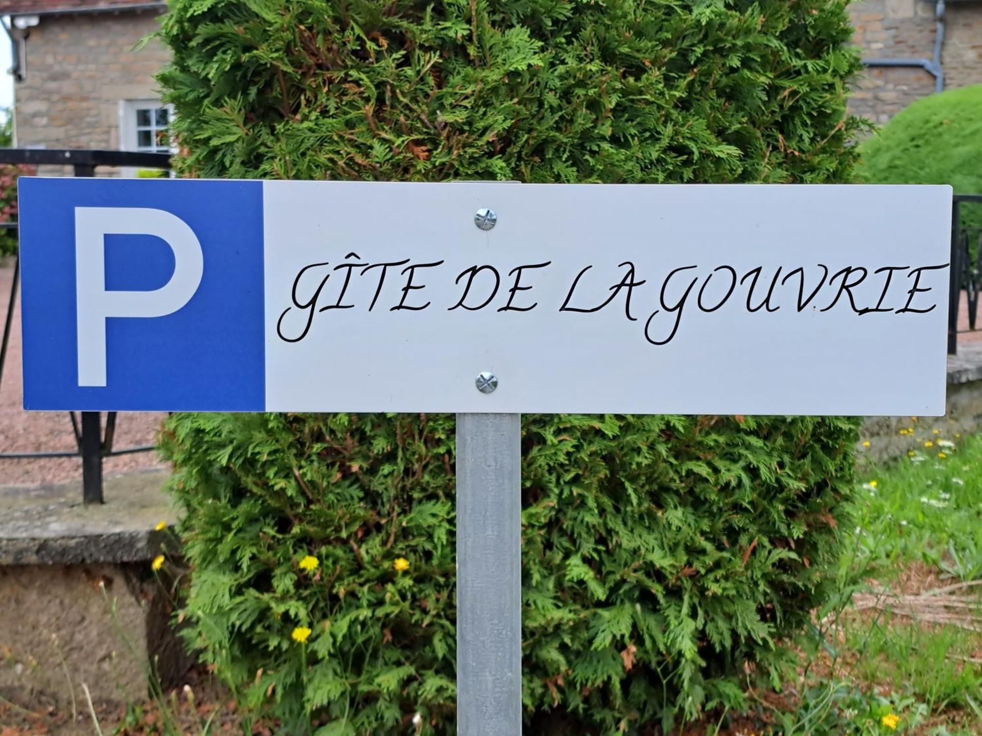 Gite De La Gouvrie Pacé Exteriör bild